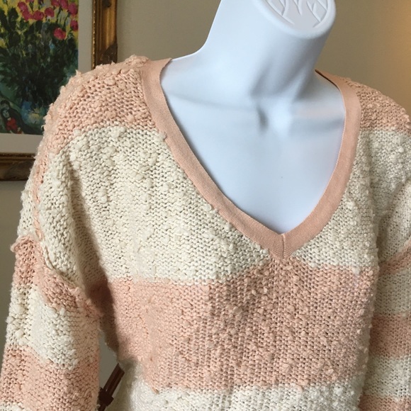 NWOT Peach and Cream Popcorn Sweater - Picture 2 of 4